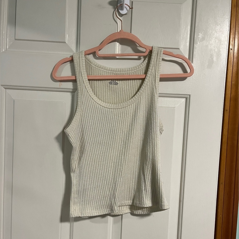 GOOD CONDITION- Cream Stretchy and Soft Tank Top